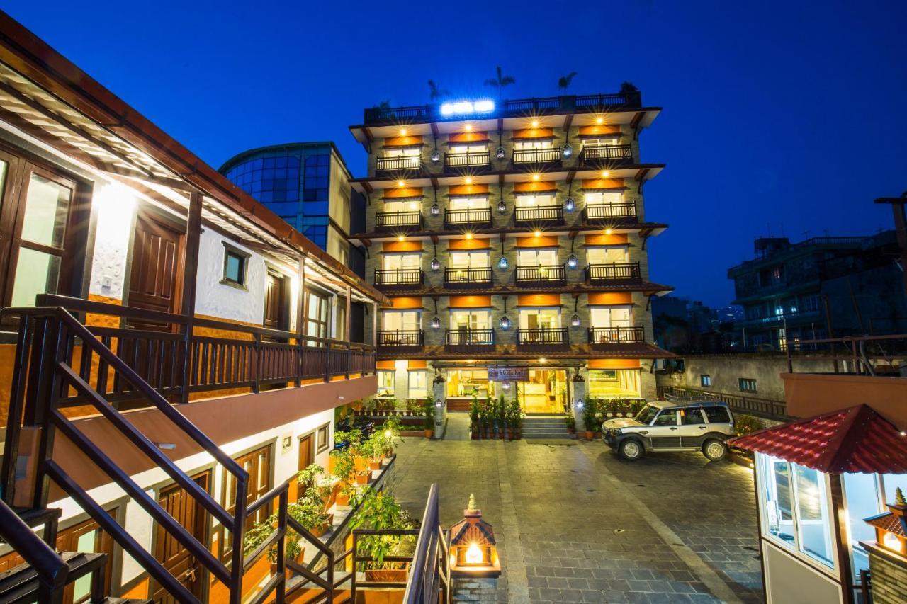 Hotel Kausi ポカラ エクステリア 写真